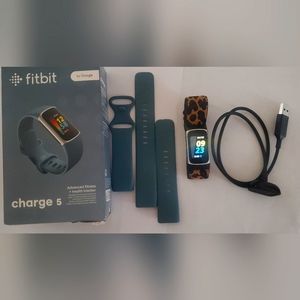 Fibit Charge 5